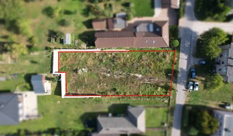 STAVEBNÝ POZEMOK  v obci Krajné (okres Myjava) – 1087 m² 