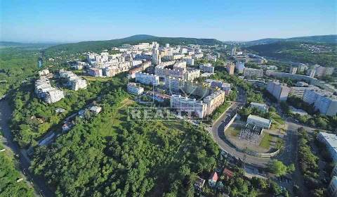 3-izbový byt v Karlovej Vsi v pôvodnom stave 62,89m2