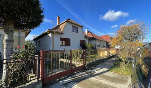 PREDAJ – 5 -izbový RD, ul. Brezová, Viničné, pozemok 1047 m2 