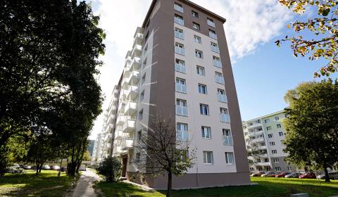 NOVINKA ! veľký 2 izbový byt + 2x balkón - N. Dubnica - 62 m²