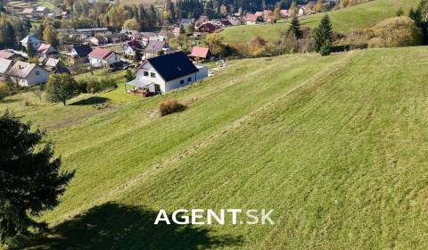 Pozemok 1946 m2 pre rodinný dom alebo chatu v Korni