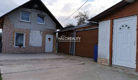 Predaj, rodinný dom Čeľovce - EXKLUZÍVNE HALO REALITY