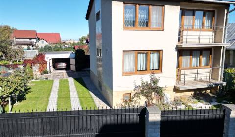 PREDAJ Zariadený 6 izbový RD – 210 m2, Čaňa, 3,6 á pozemok