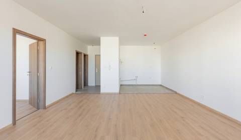 NA PREDAJ 2 IZBOVÝ BYT - apartman č.14 STUPAVA, Jána Ondruša,