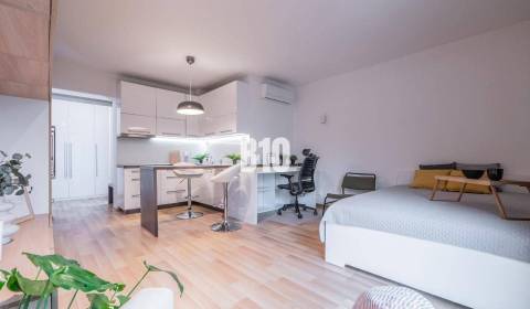 Rezervované - 1i (33m2) v SRDCI HLAVNÉHO MESTA -ideál na AIRBNB