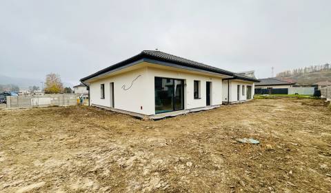 Novostavba vo Finticiach - moderný bungalov pre Vašu rodinu