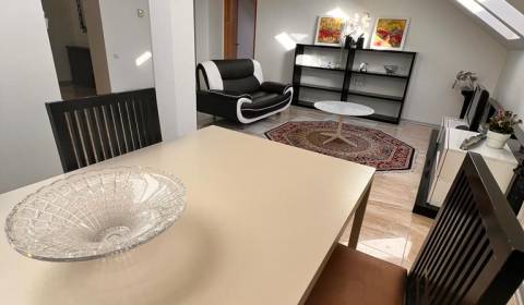 Prenájom 4 izb. apartmánu v rezidenčnom dome Hlboká  - Staré Mesto