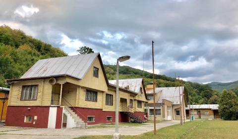 Na predaj rekreačné zariadenie (tábor) s pozemkom okr. Piešťany