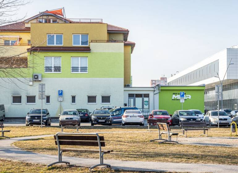 predaj_veľkometrážny_byt_Dunajská Streda_centrum_polyfunkcny_dom_fitcentrum.jpg