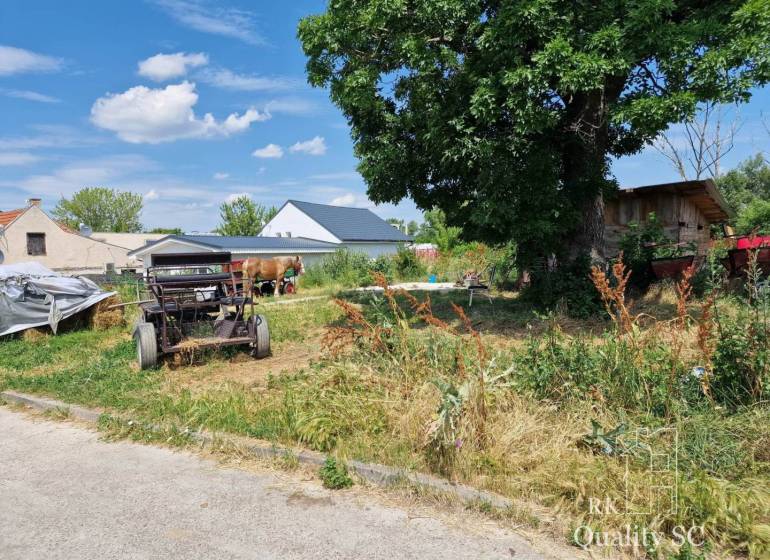 Senec Pozemky - bývanie predaj reality Senec