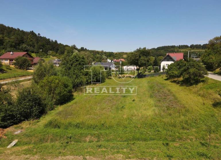 Horný Lieskov Pozemky - bývanie predaj reality Považská Bystrica