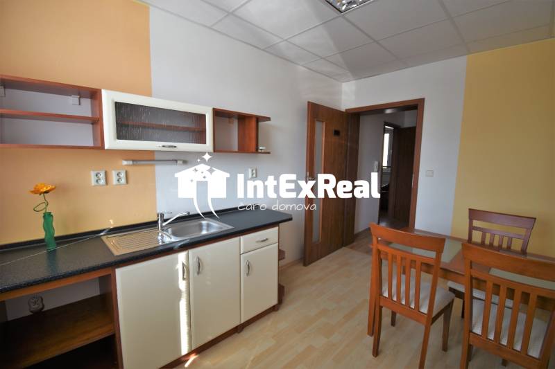 Kancelárske prietory na prenájom, Galanta,viac na:  https://reality.intexreal.sk/