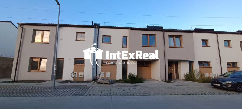 Novostavba na predaj,  Mládežnícka štvrť , Galanta, viac na: https://reality.intexreal.sk/