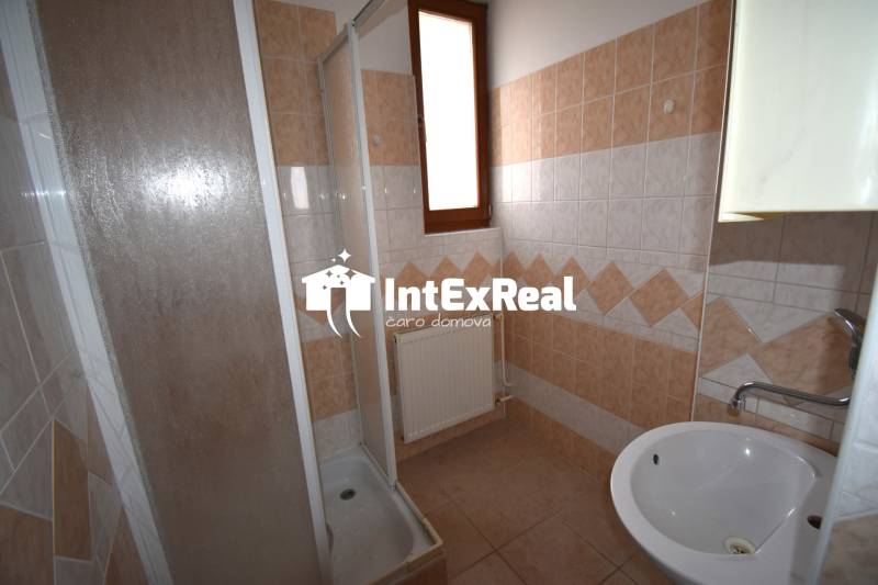 Kancelársky  priestor na prenájom, 14,91 m²,  Galanta, viac na: https://reality.intexreal.sk/