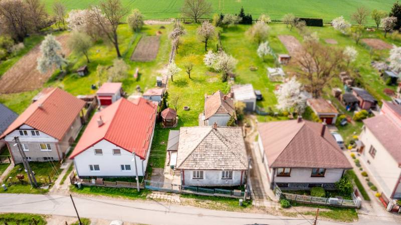 Pozemok + RD Kapušany, predaj