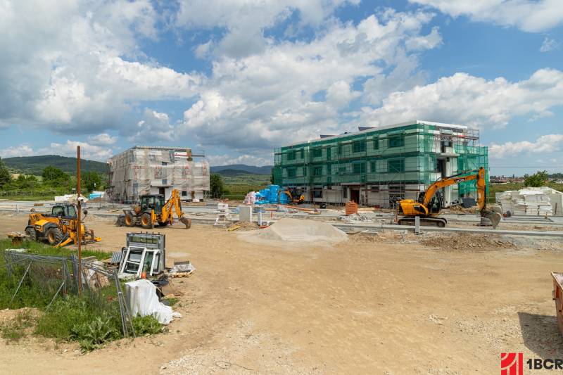 PREDAJ ZAUJIMAVÝCH BYTOV V PROJEKTE ZELENÉ NIVY - PEZINOK, GRINAVA