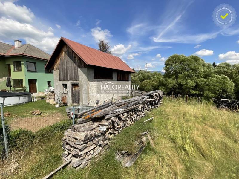 Polomka Pozemky - bývanie predaj reality Brezno