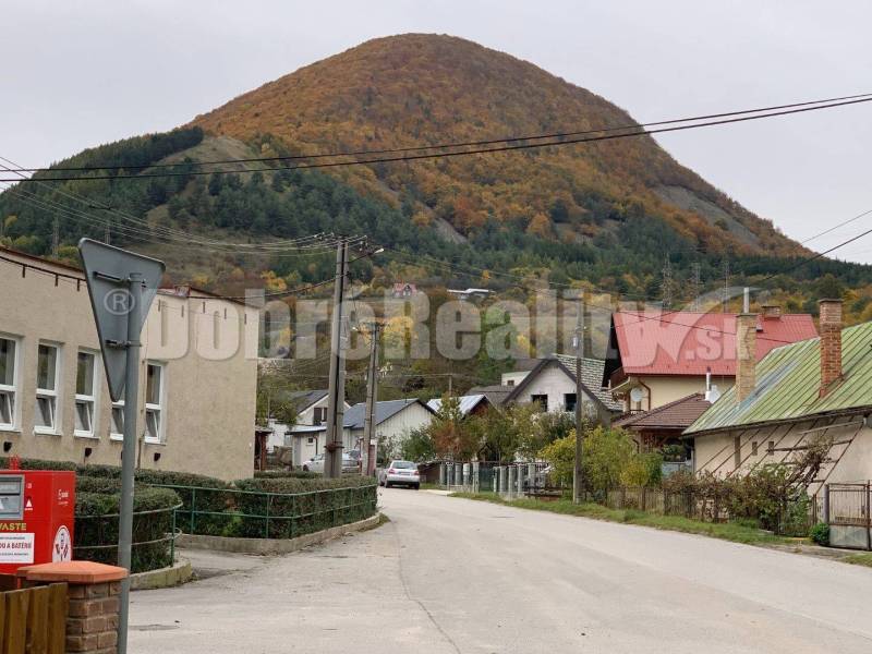 Považská Bystrica Poľnohospodárske a lesné pozemky predaj reality Považská Bystrica