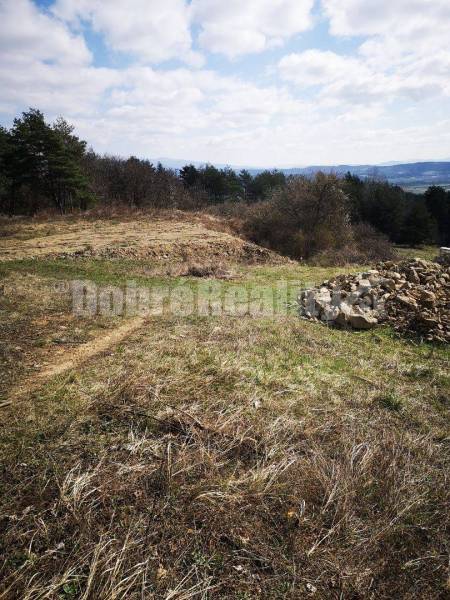 Badín Pozemky - bývanie predaj reality Banská Bystrica