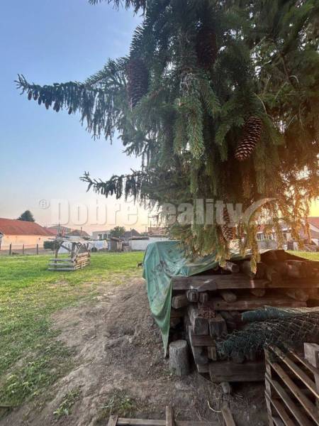 Neded Pozemky - bývanie predaj reality Šaľa