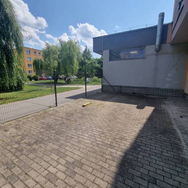 Trnava Garáže prenájom reality Trnava