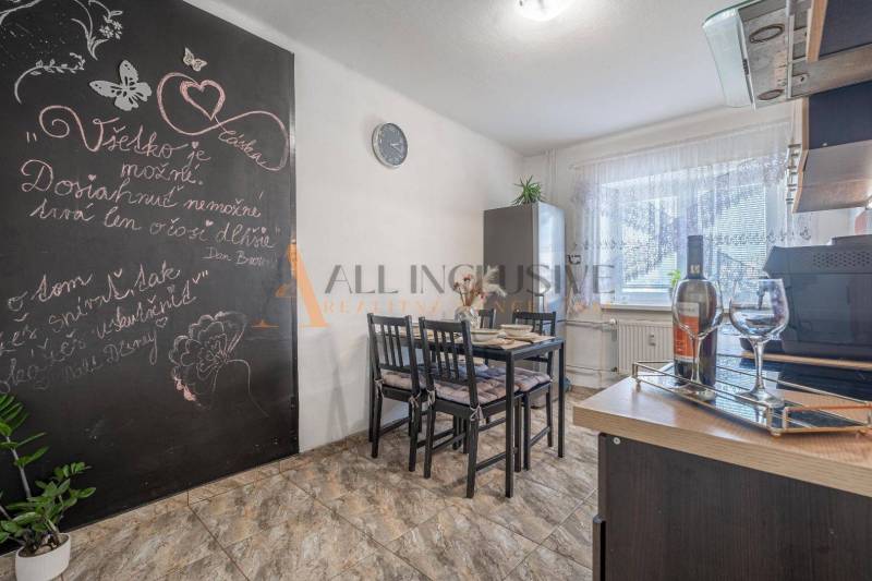 ALL INCLUSIVEREAL I PRIESTRANNÝ 2 IZBOVÝ BYT 57 M2S LÓGGIOU 9,86 M2 - GALANTA CENTRUM