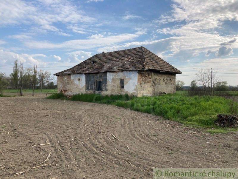 Komárno Pozemky - bývanie predaj reality Komárno