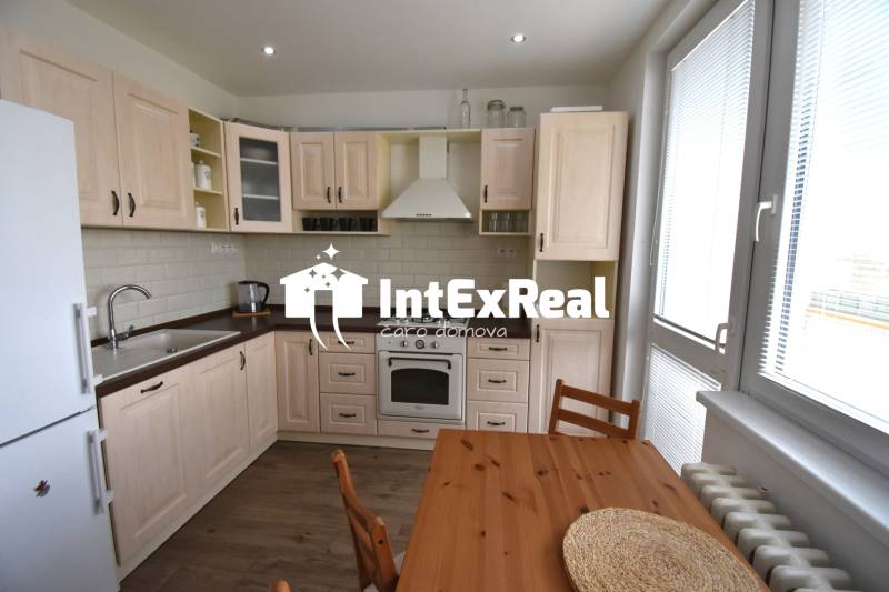 NA PRENÁJOM, útulný, komplet zariadený 3i byt, Galanta, viac na: https://reality.intexreal.sk/