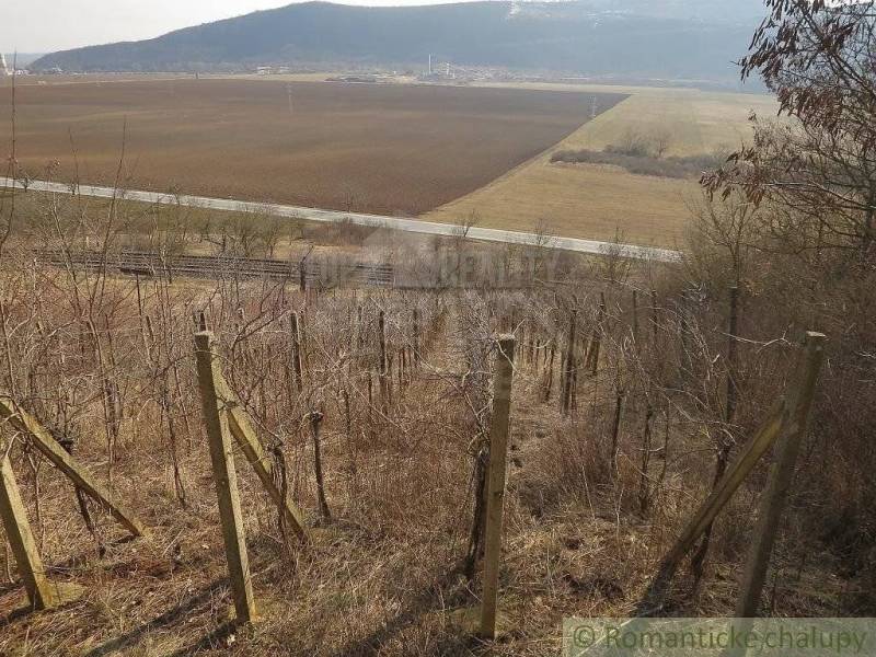 Dvorníky-Včeláre Chata predaj reality Košice-okolie