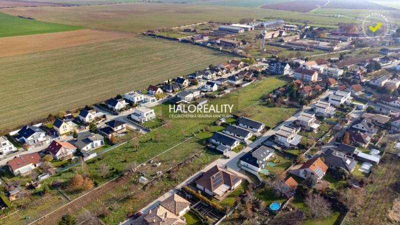 Chorvátsky Grob Pozemky - bývanie predaj reality Senec