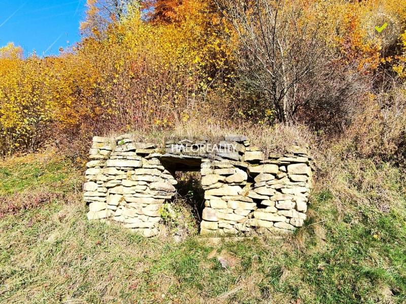 Štiavnik Pozemky - bývanie predaj reality Bytča