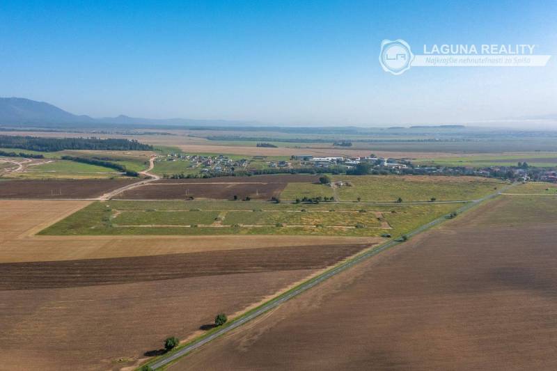 Mlynica Pozemky - bývanie predaj reality Poprad