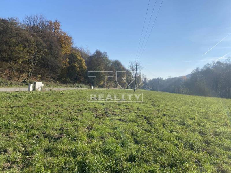 Chocholná-Velčice Pozemky - bývanie predaj reality Trenčín