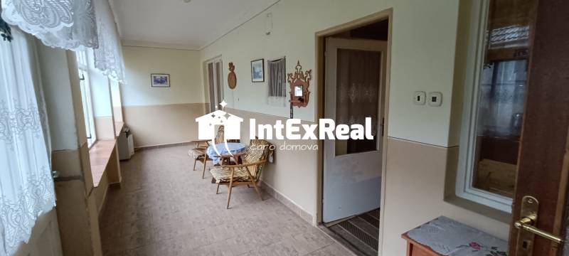 Vidiecky dom na predaj,  pozemok 20 á, Tomášikovo, viac na: https://reality.intexreal.sk/