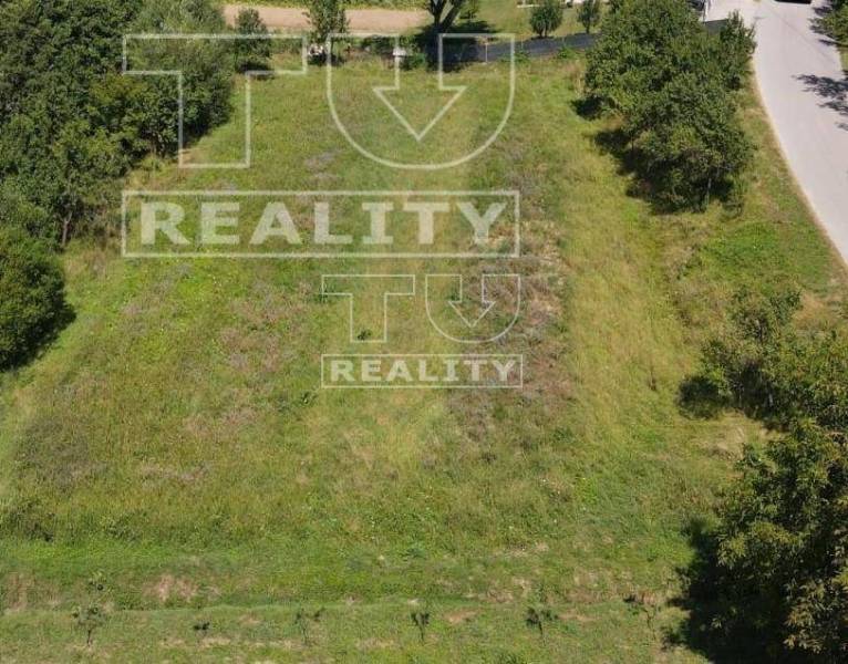 Kráľová nad Váhom Pozemky - bývanie predaj reality Šaľa