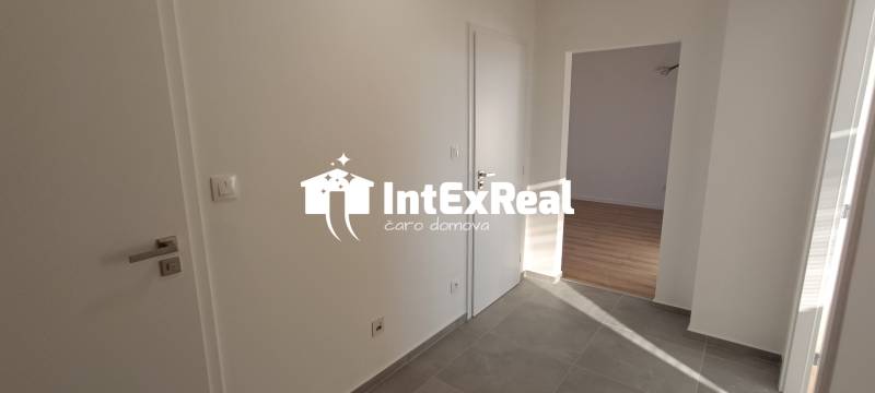 Zrekonštruovaný  3i byt,  predaj, Šaľa centrum, viac na: https://reality.intexreal.sk/