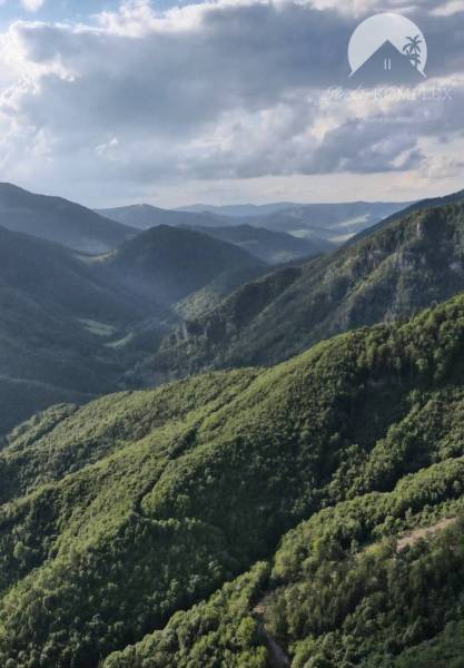 Párnica Pozemky - bývanie predaj reality Dolný Kubín