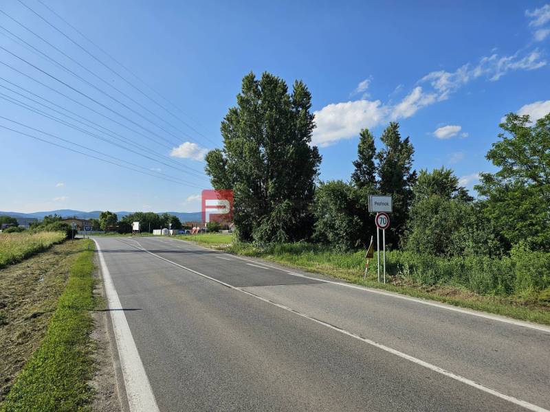 Pezinok Pozemky - bývanie predaj reality Pezinok