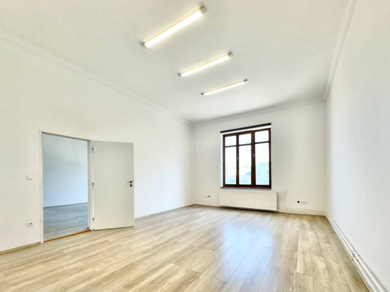 Kancelárske priestory 160 m²